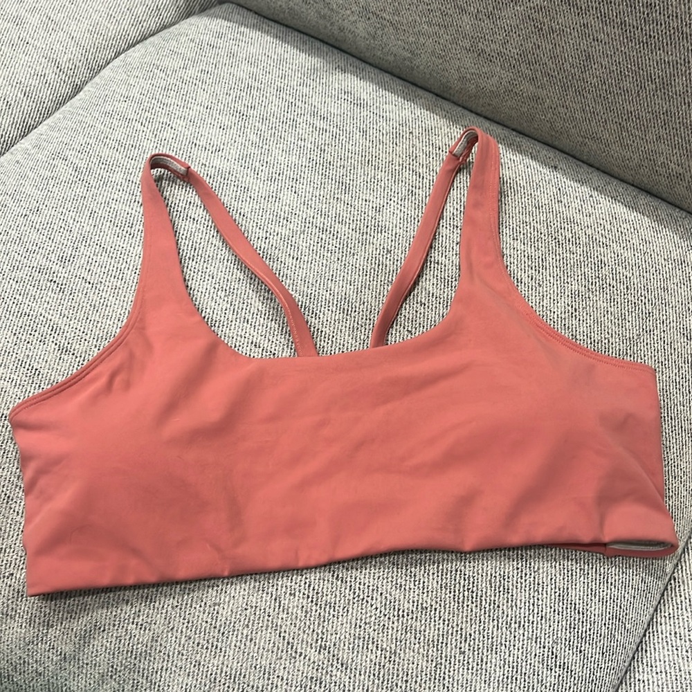 Vuori Yosemite bra size XL nwot